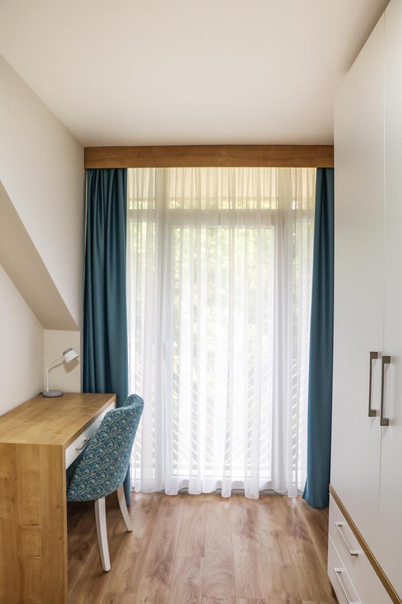 Grand Park Rooms & Apartments Cacak Bagian luar foto
